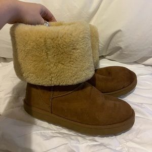 UGG Tall Chestnut boots